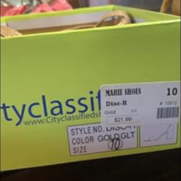 Heels - Picture 8 of 8